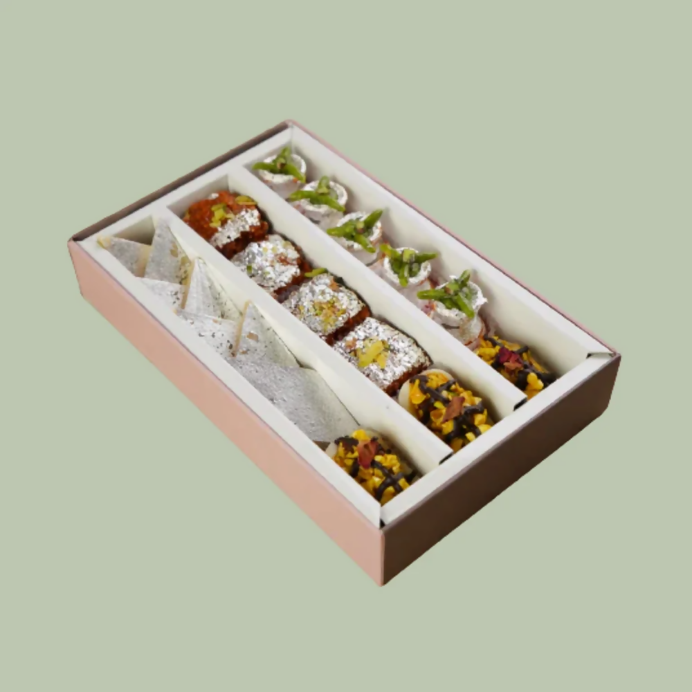 Agra Sweets Banjara Classic Gift Pack Option 1 - Dista