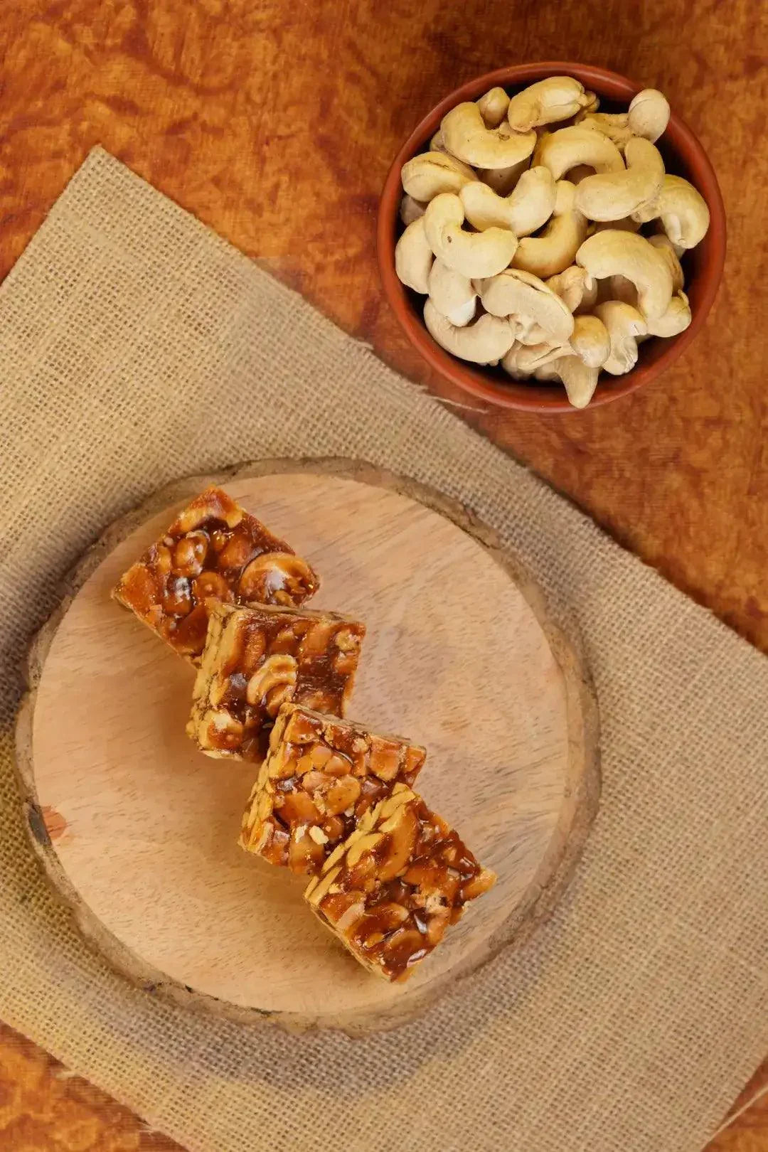 Sattur Mittai Kadai Cashew Mittai - Safuron