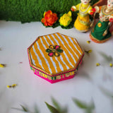 SweeDesi Ghewar Hamper 2 SweeDesi