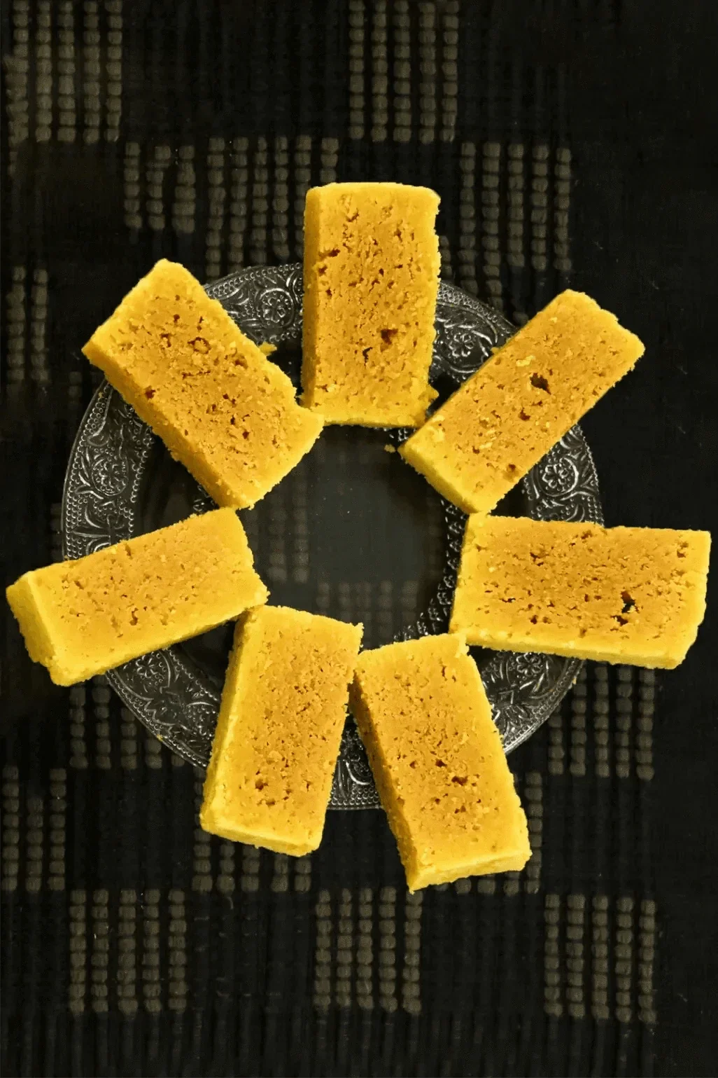 Sattur Mittai Kadai Mysore pak - Safuron
