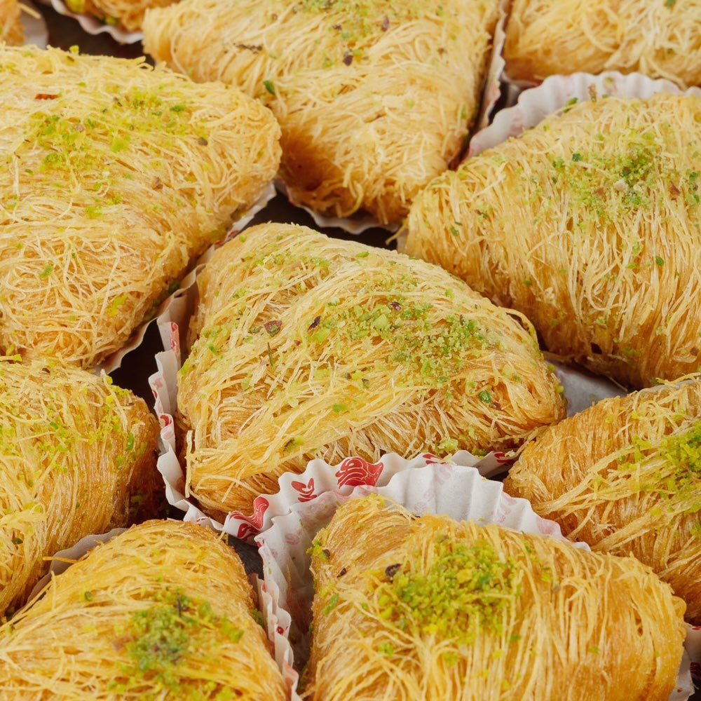 Shree Mithai Pistachio Samosa Kunafa - Safuron