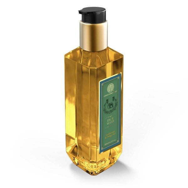 Forest Essentials Facial Cleanser Sandalwood & Orange Peel Forest Essentials Facial Cleanser Sandalwood & Orange Peel