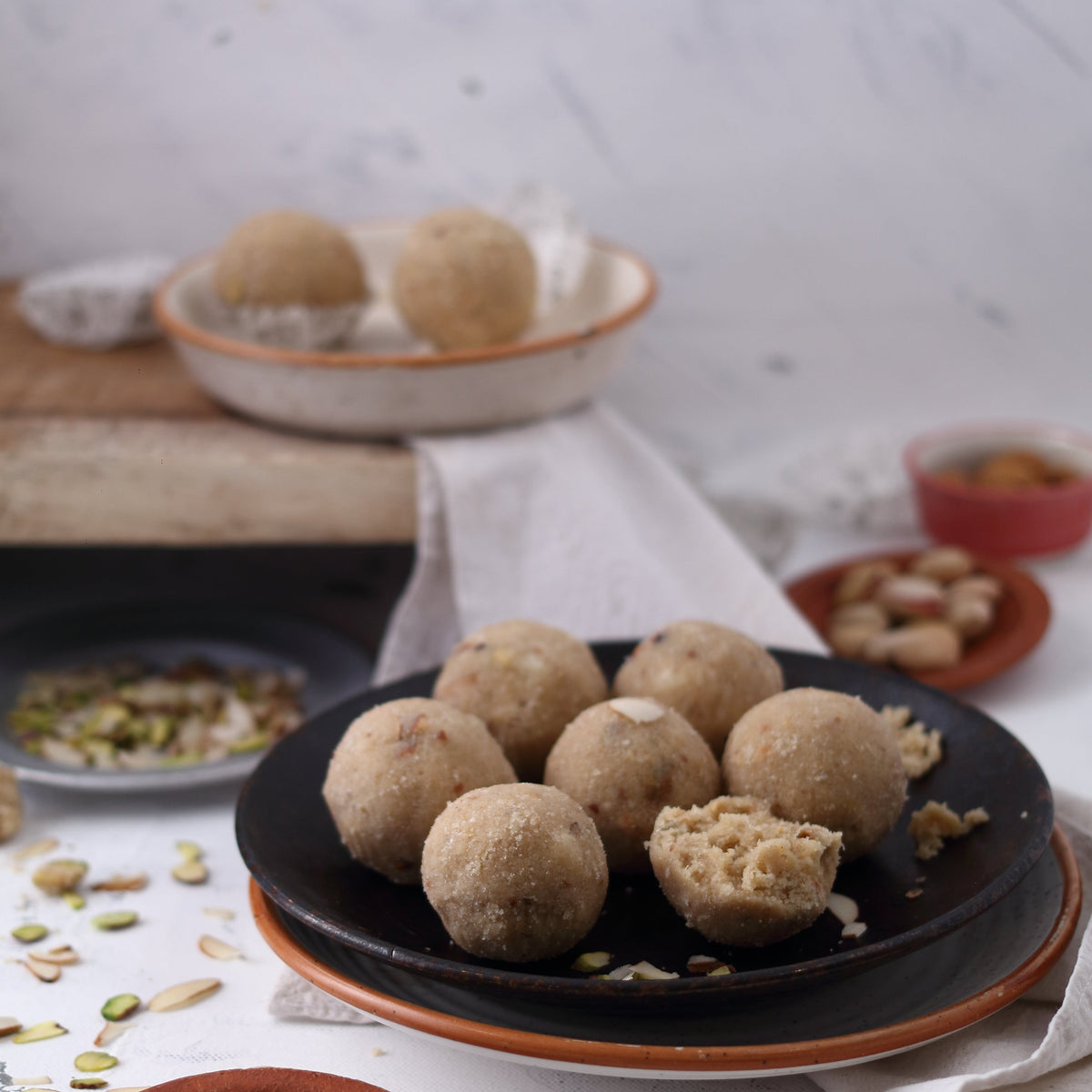 Almond House Gound Laddu - Safuron
