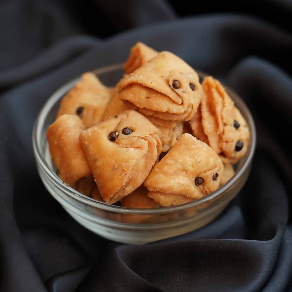 Nathu's Bengali Mathri Nathu's