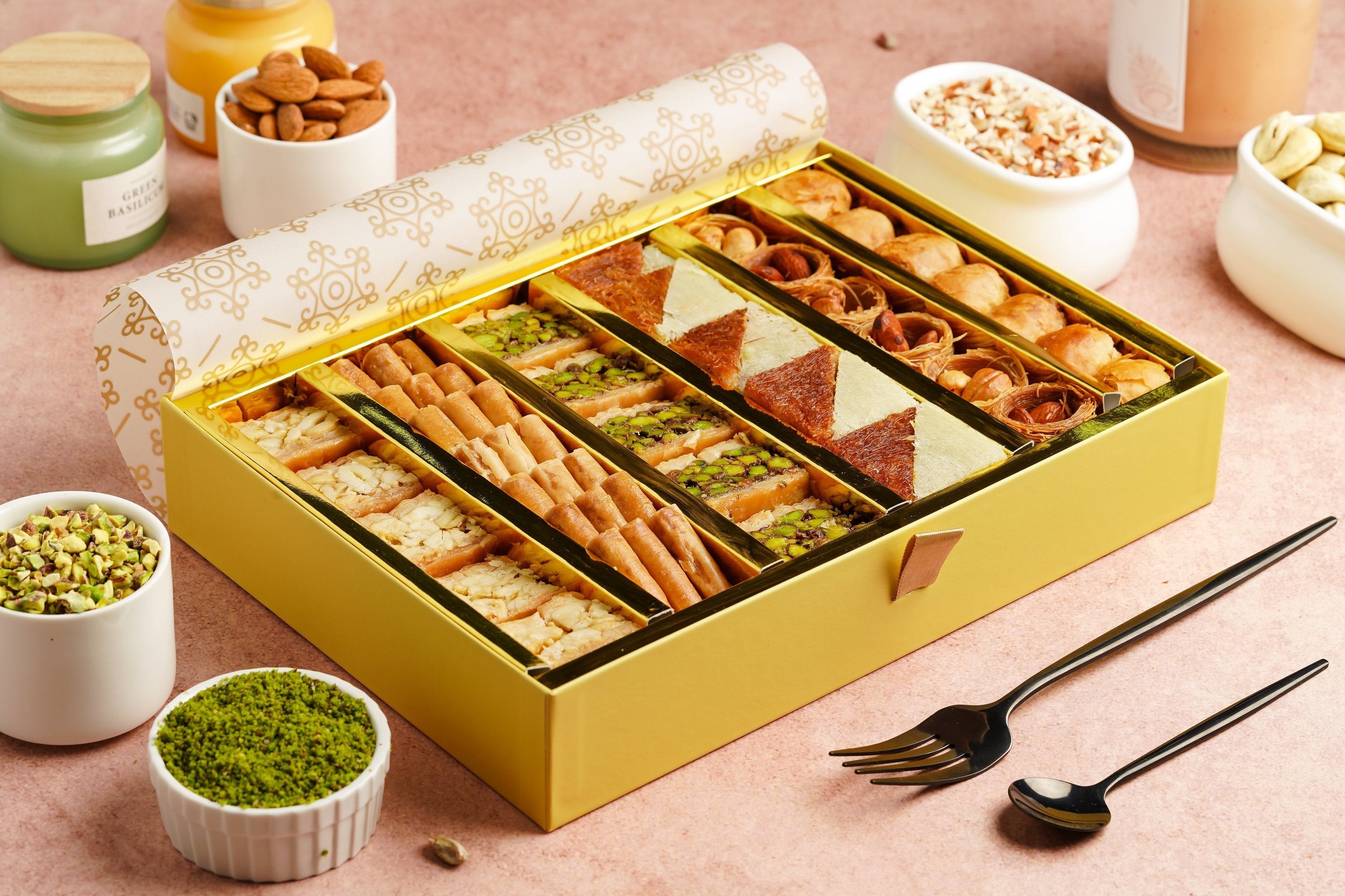 Gourmet Baklava Grandeur Gift Box Gourmet Baklava