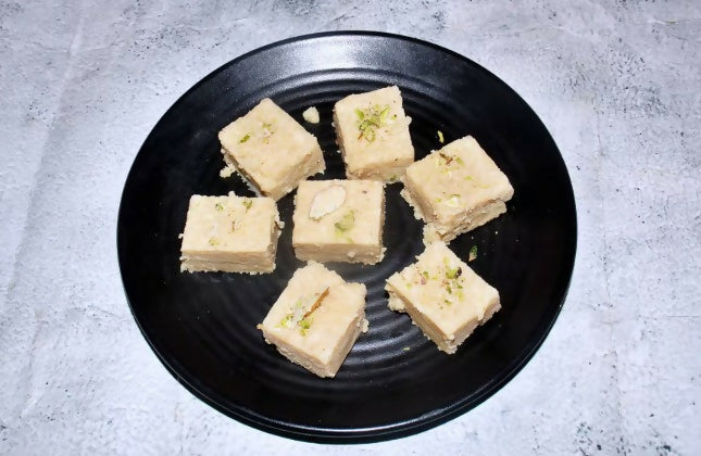 Aggarwal Sweets Corner Desi Doodh Barfi Aggarwal Sweets Corner