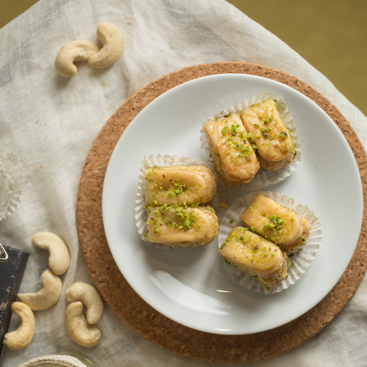 Almond House Cashew Bud - Safuron