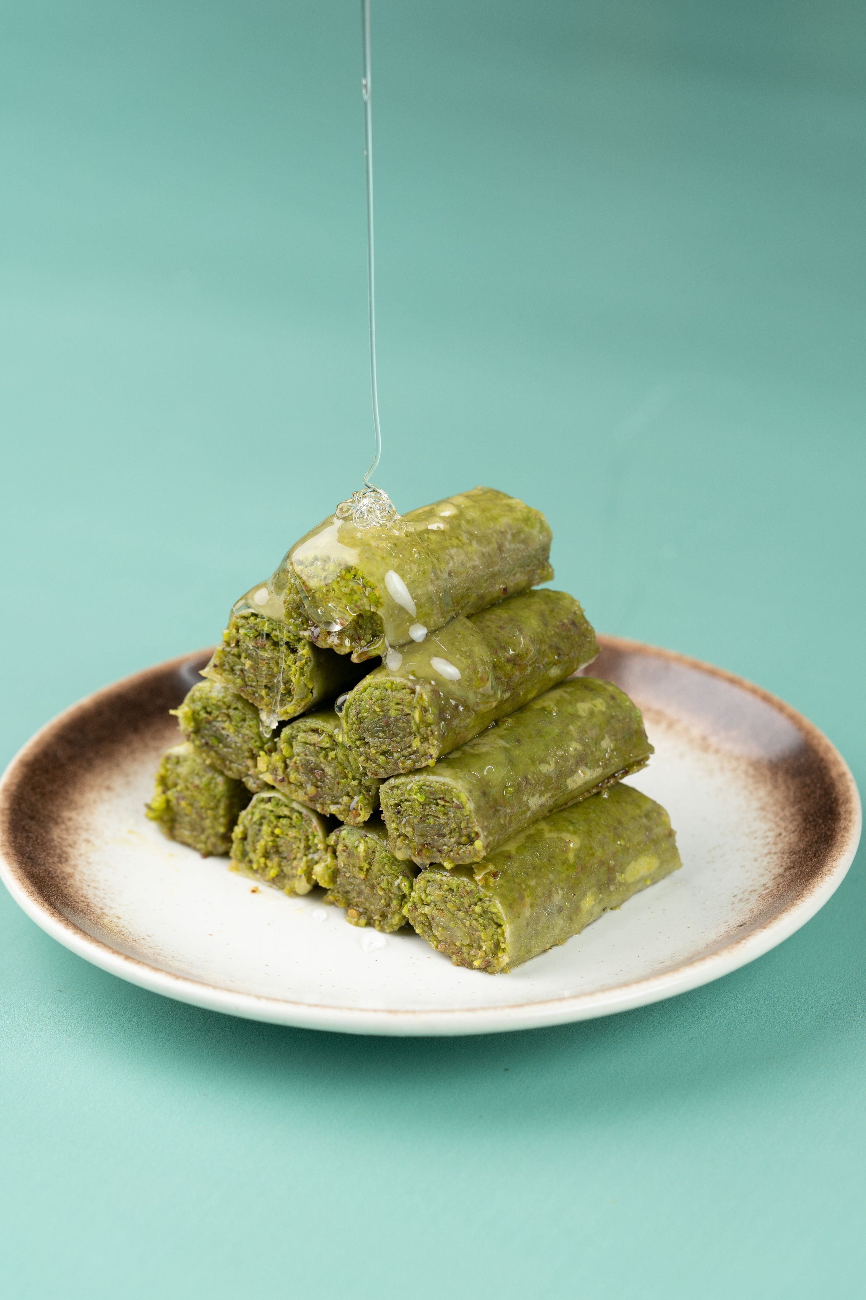 Gourmet Baklava Classic Pista Roll Baklava Gourmet Baklava