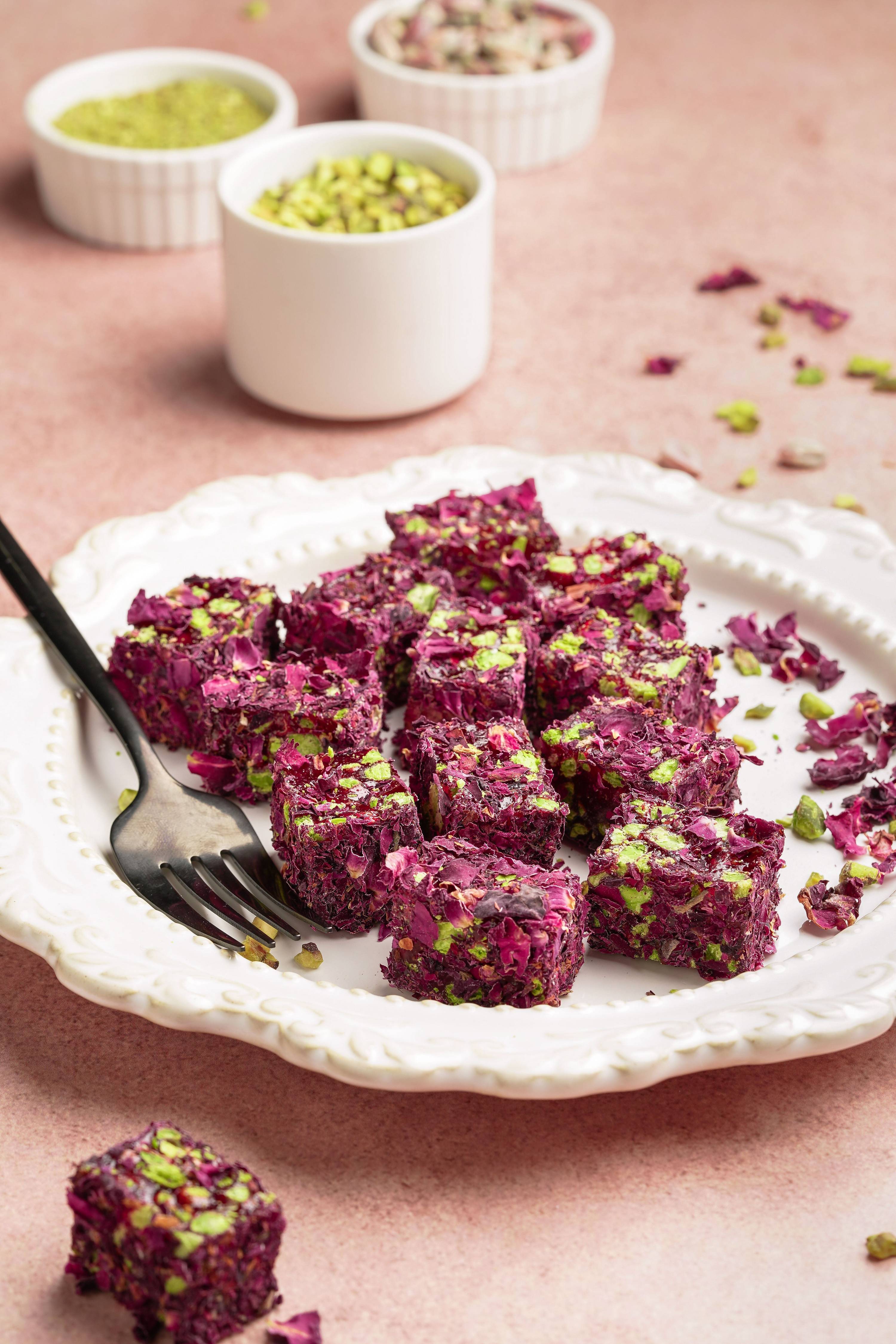Gourmet Baklava Rose Delight - Safuron