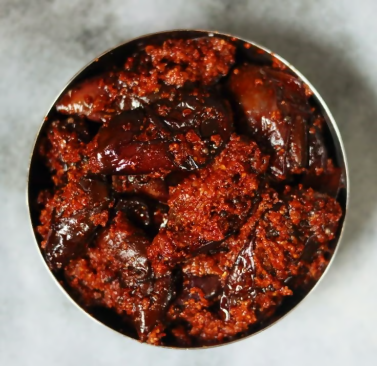 Tenali Ruchulu Vankaya Pickle - Dista