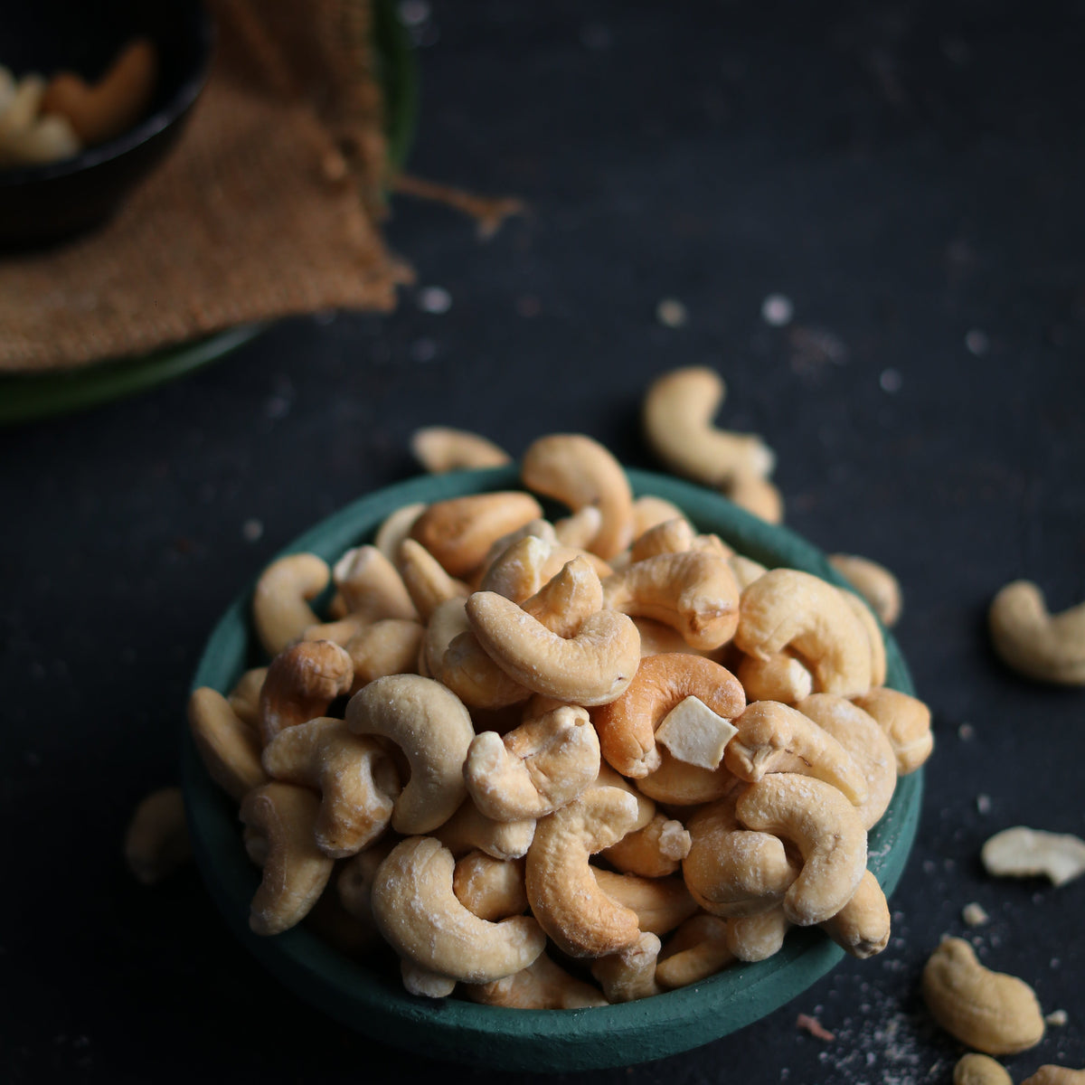 Almond House Roasted Kaju - Safuron