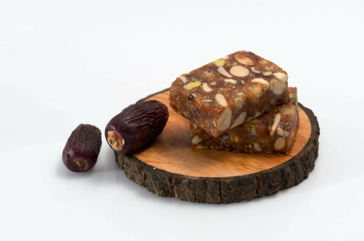 Vijaya Karadant Dates Karadant (Kajoor) - Safuron
