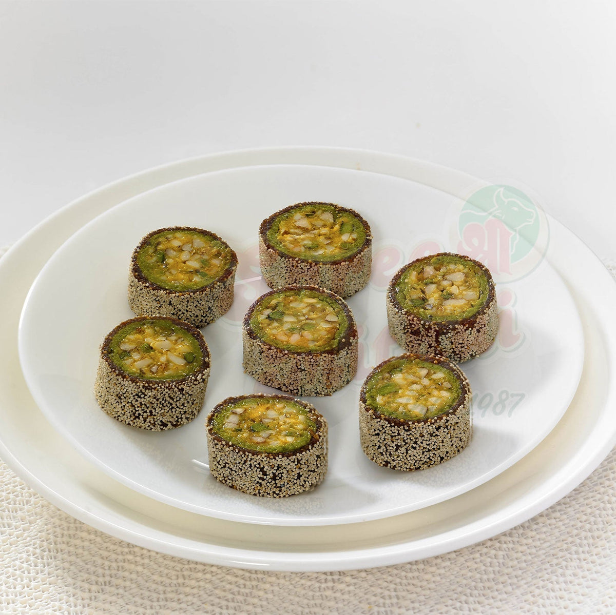 Shree Mithai Anjeer Pista Roll - Safuron