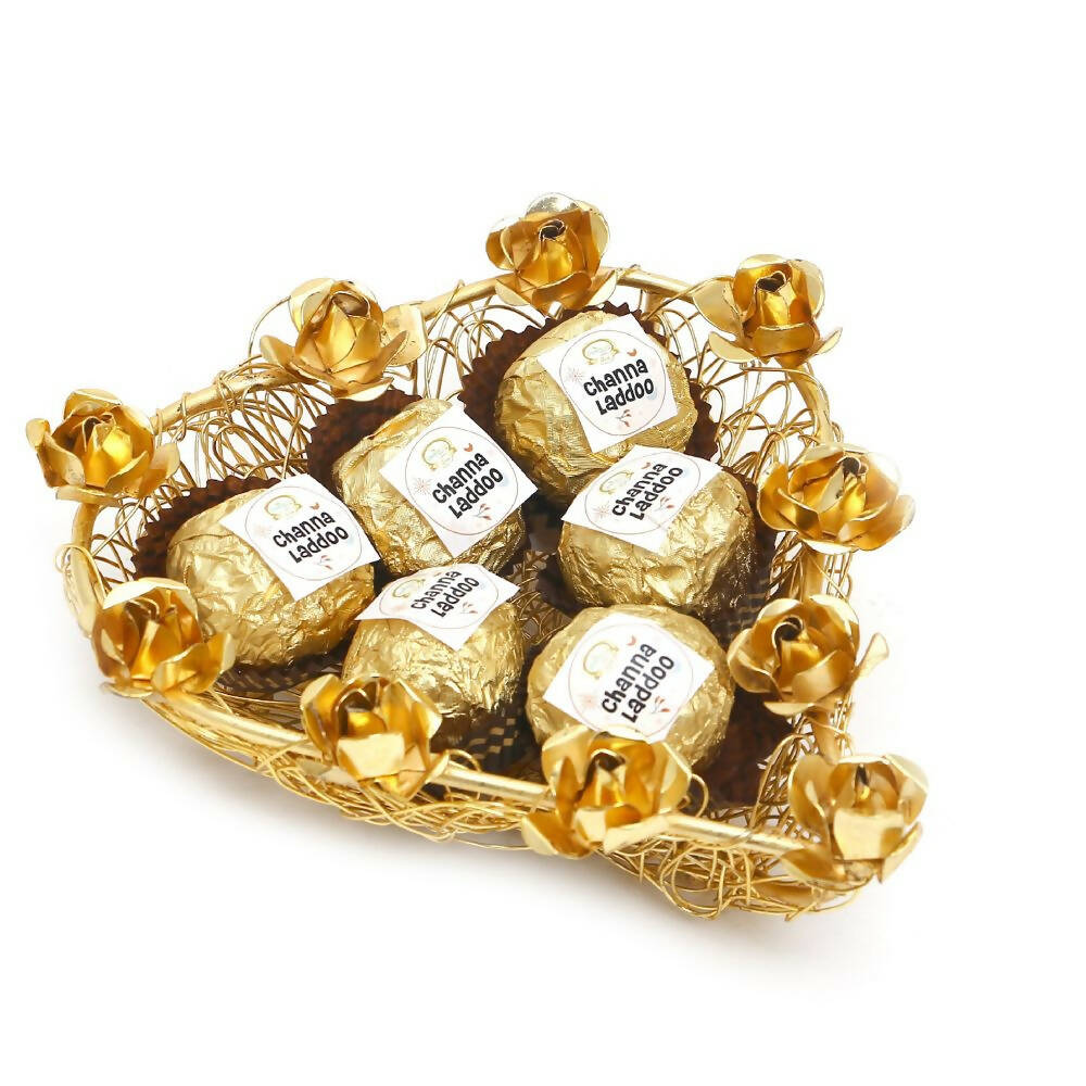 Ghasitaram Mesh Heart Tray Of Channa Laddoos - Safuron