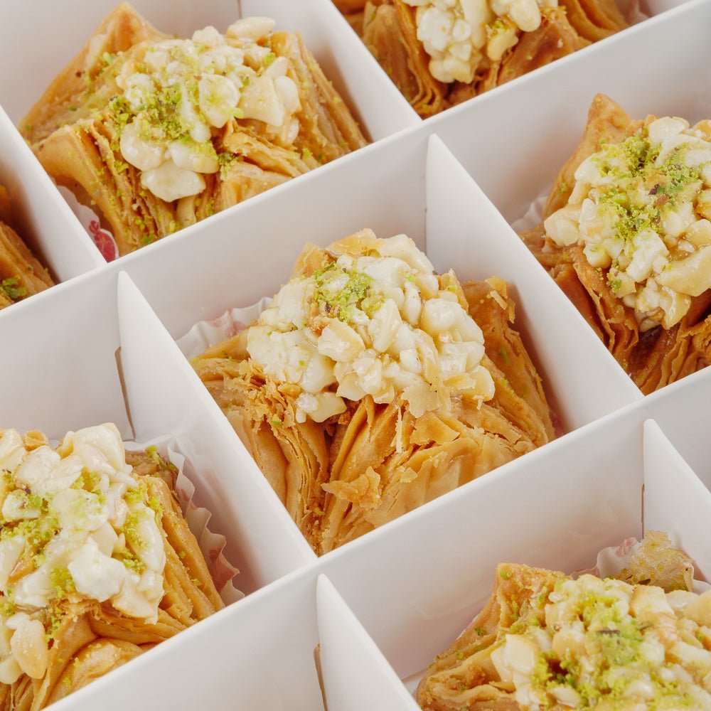 Shree Mithai Cashew Pyramid Baklava - Safuron