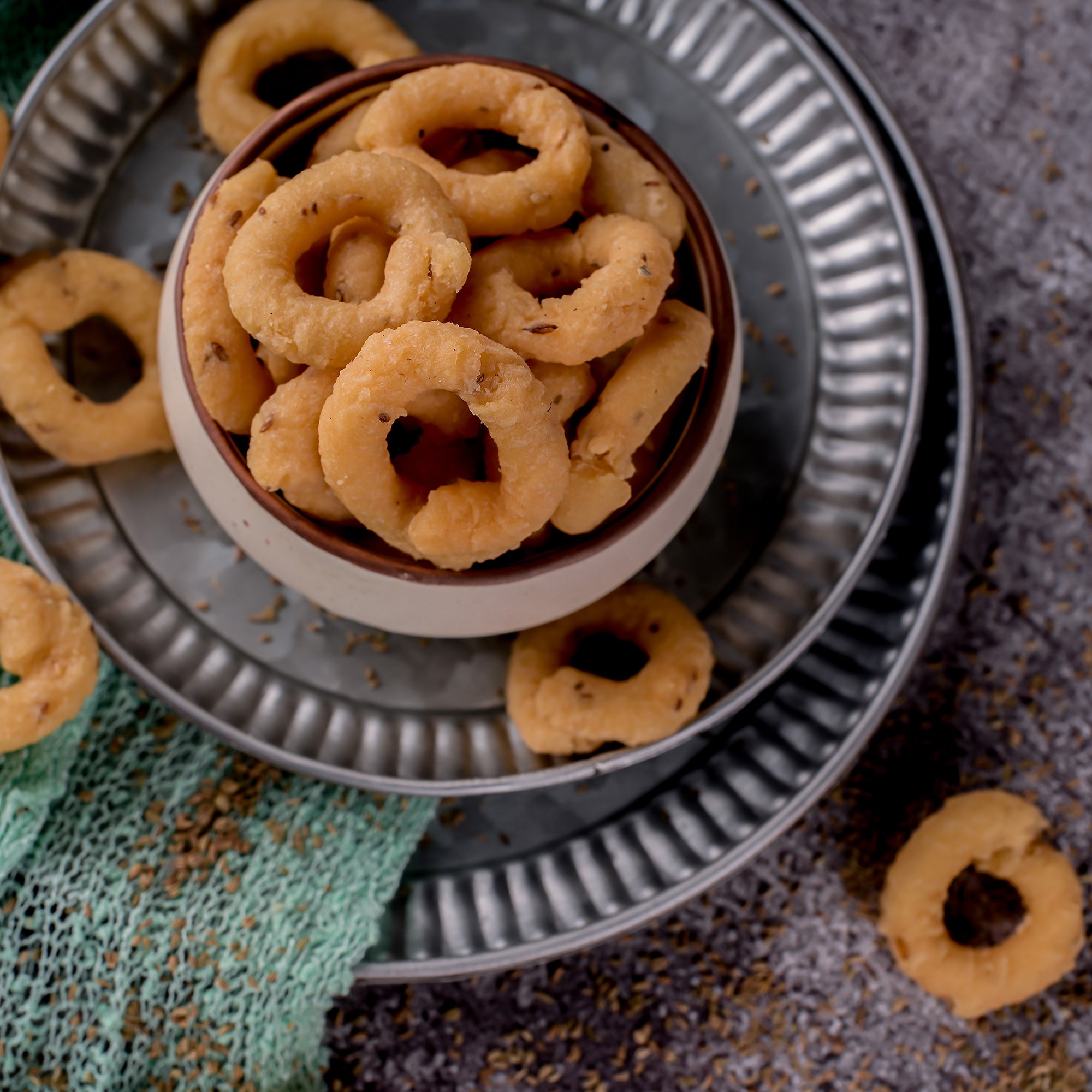 Vellanki Foods Chegodi Small | South Indian Snacks | Chinna Chekodilu / Chegodi | Ring Murukku Vellanki Foods