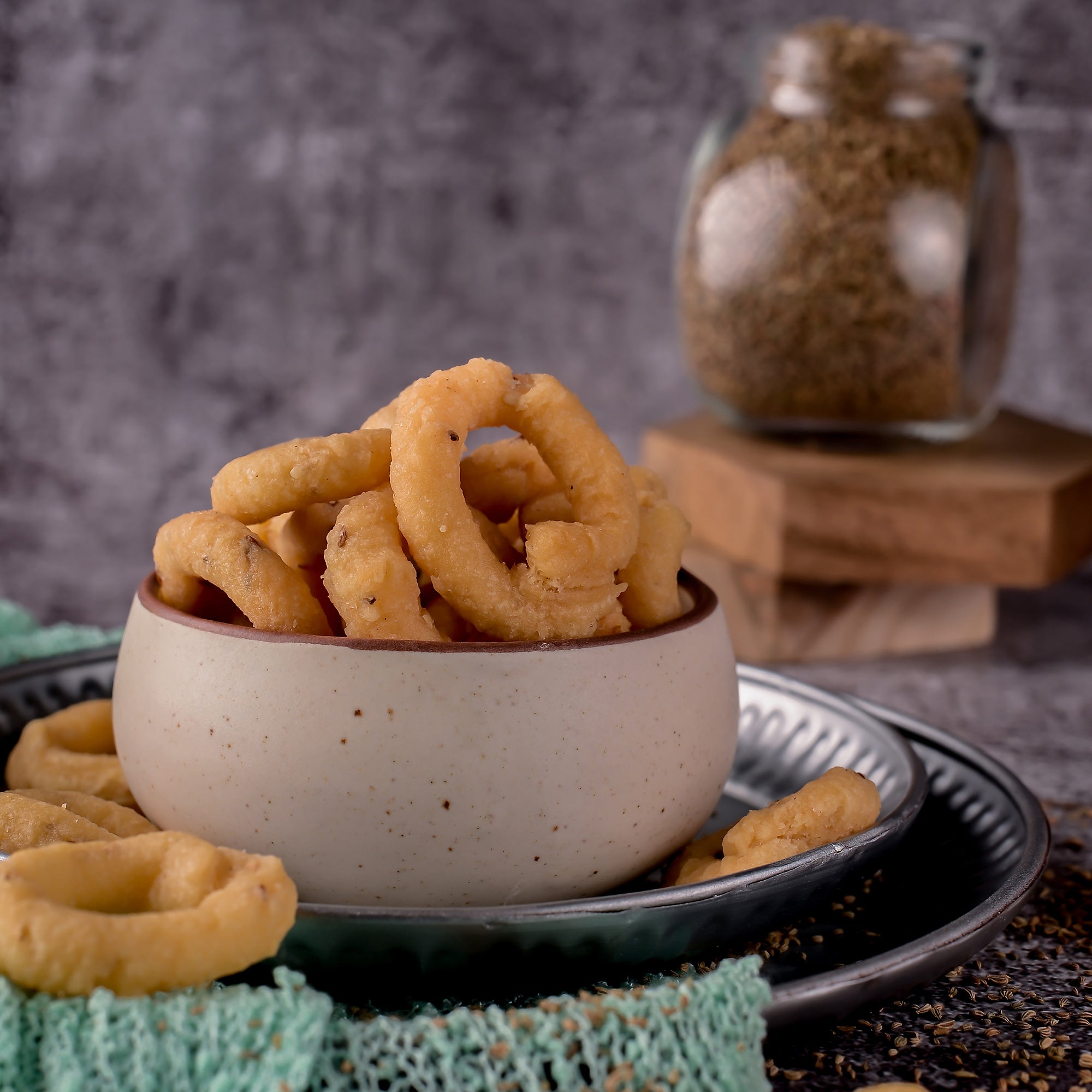 Vellanki Foods Chegodi Small | South Indian Snacks | Chinna Chekodilu / Chegodi | Ring Murukku Vellanki Foods