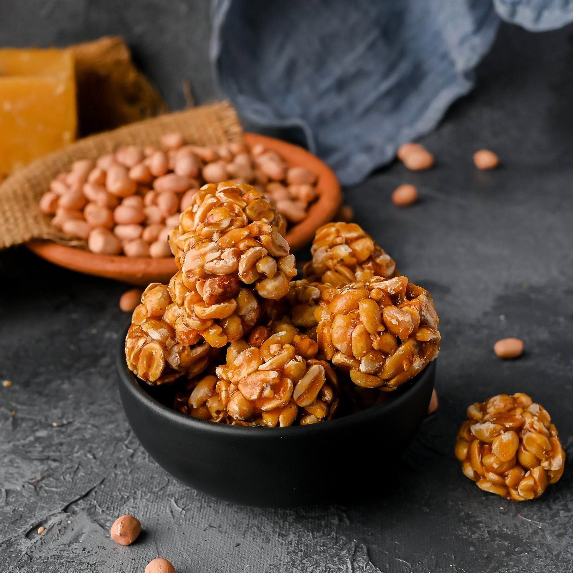 Vellanki Foods - Groundnut Laddu / Chikki Vundalu Vellanki Foods