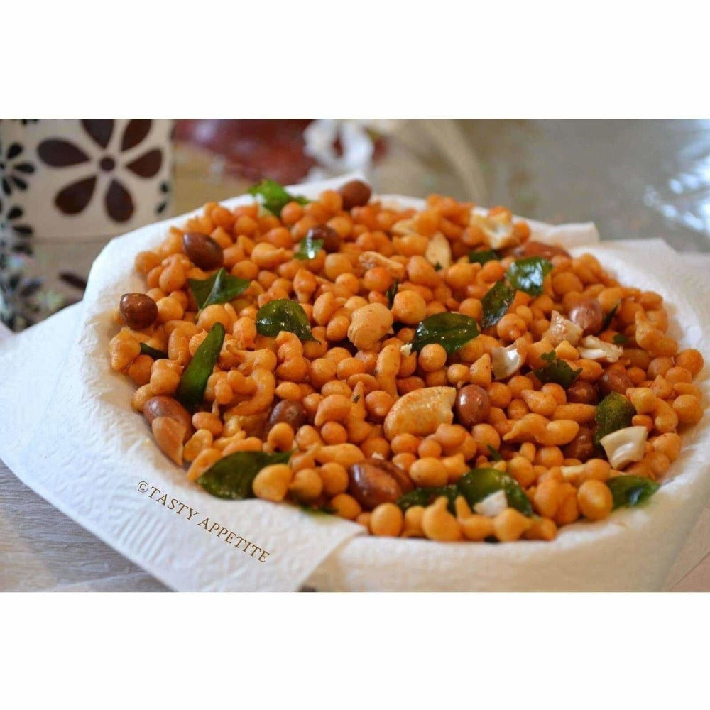 Vellanki Foods Kara / Khara Boondi | Fried Crispy & Spicy Bengal Gram Flour Balls | Ready to Eat Snacks Vellanki Foods