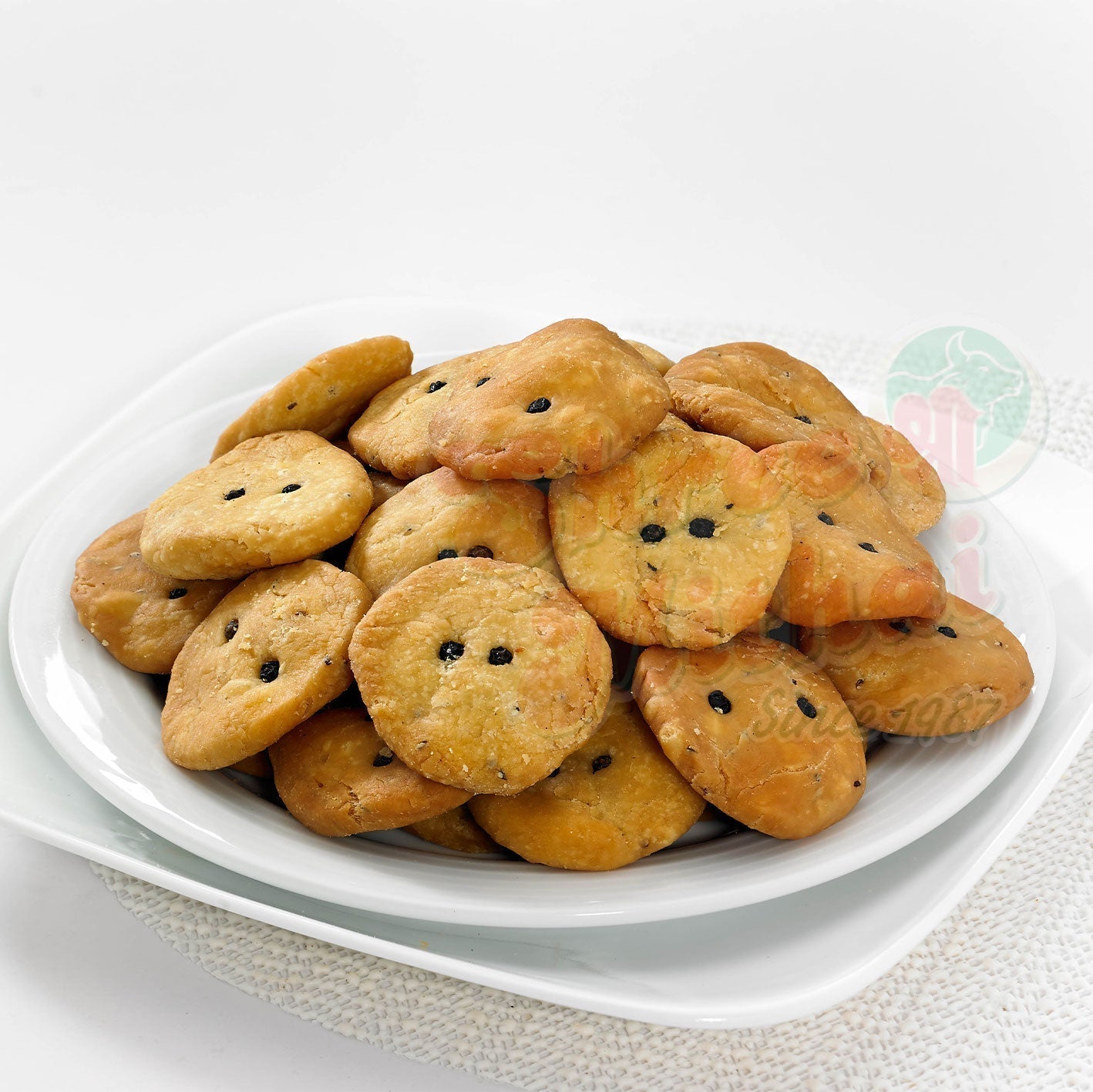 Shree Mithai Round Mathri - Safuron