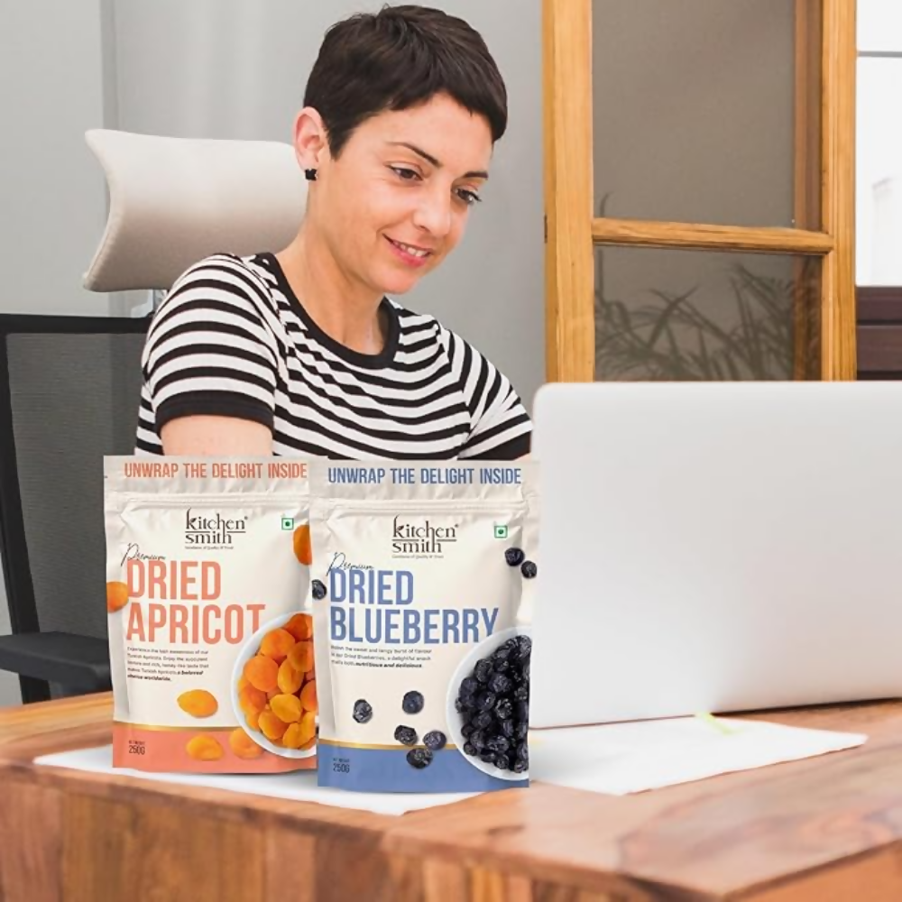 Kitchen Smith Premium Dried Apricot & Blueberry Kitchen Smith